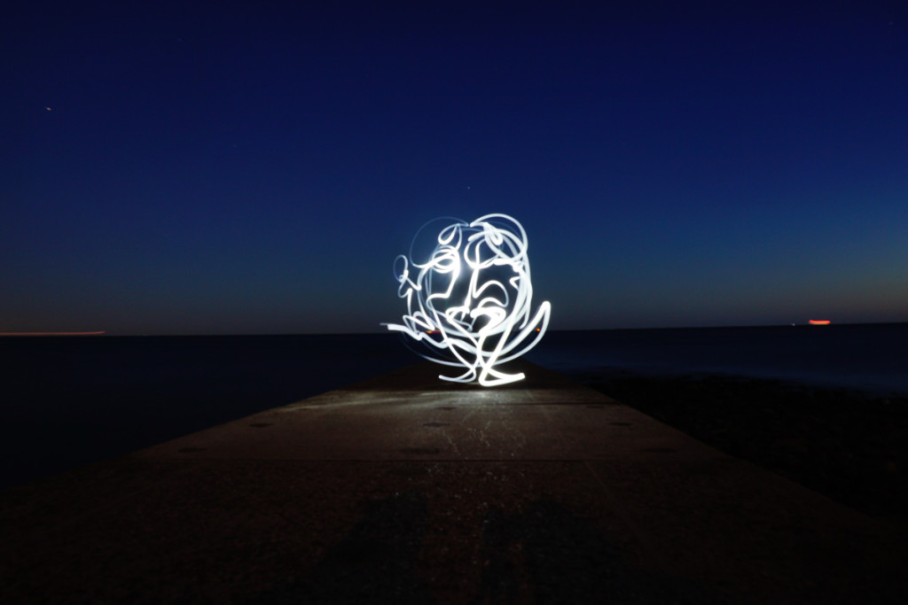 Bilder mit LED Hintergrundbeleuchtung: Malen mit Licht und Schatten